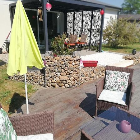 Chambre D'Hotes Chez Sandrine Guîtres エクステリア 写真