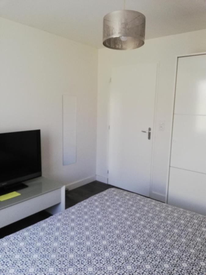 Chambre D'Hotes Chez Sandrine Guîtres エクステリア 写真